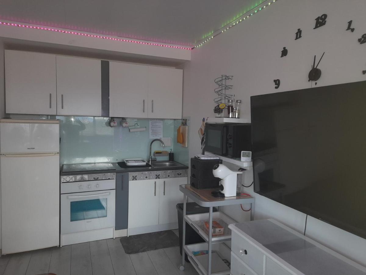 Franck Lägenhet Le Barcarès Exteriör bild